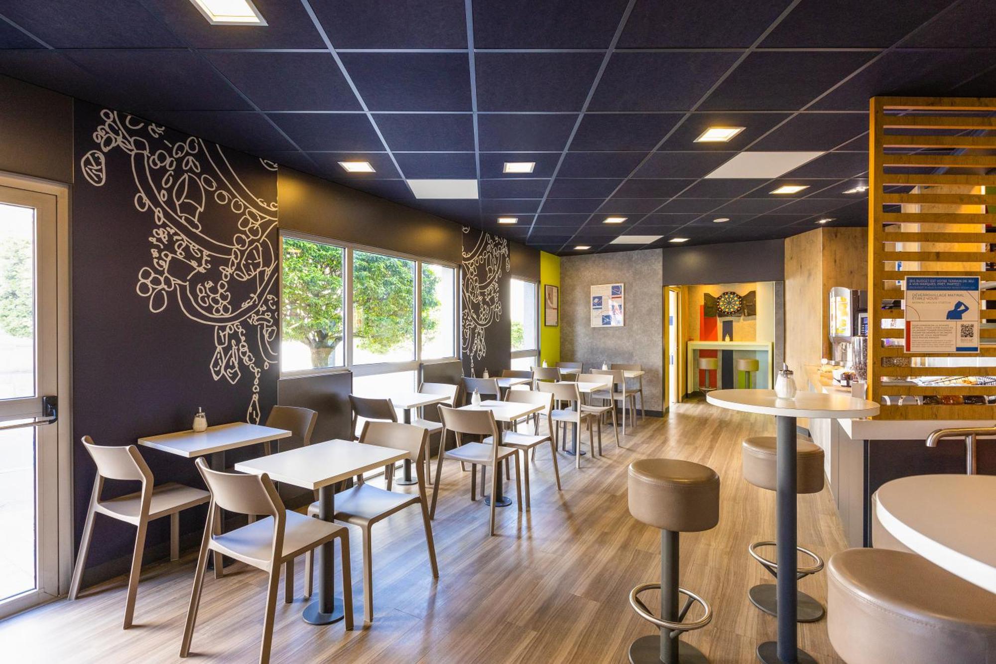 Ibis Budget Angouleme Centre Bagian luar foto