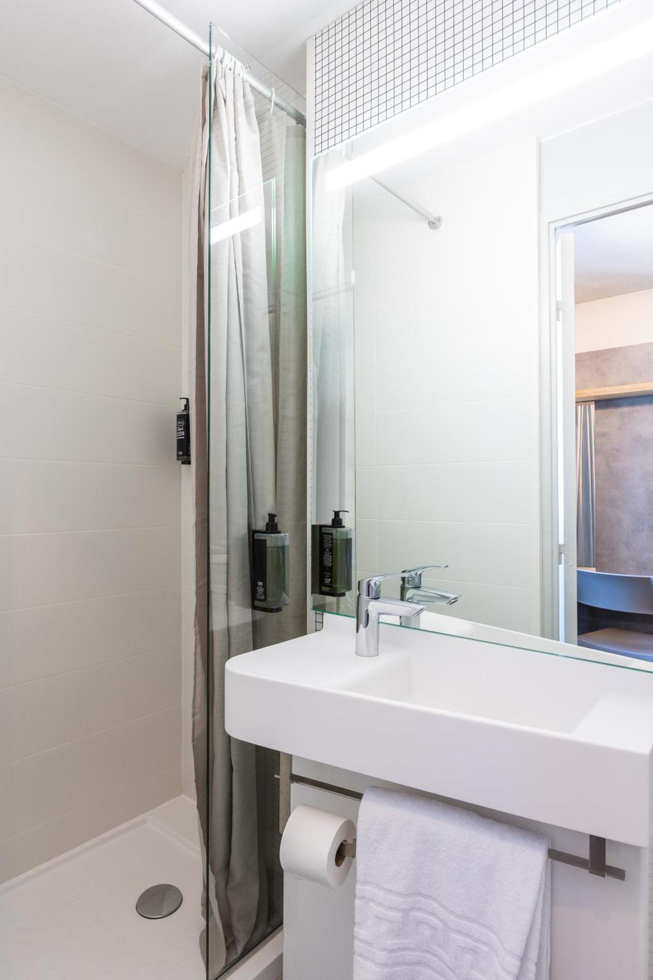 Ibis Budget Angouleme Centre Bagian luar foto