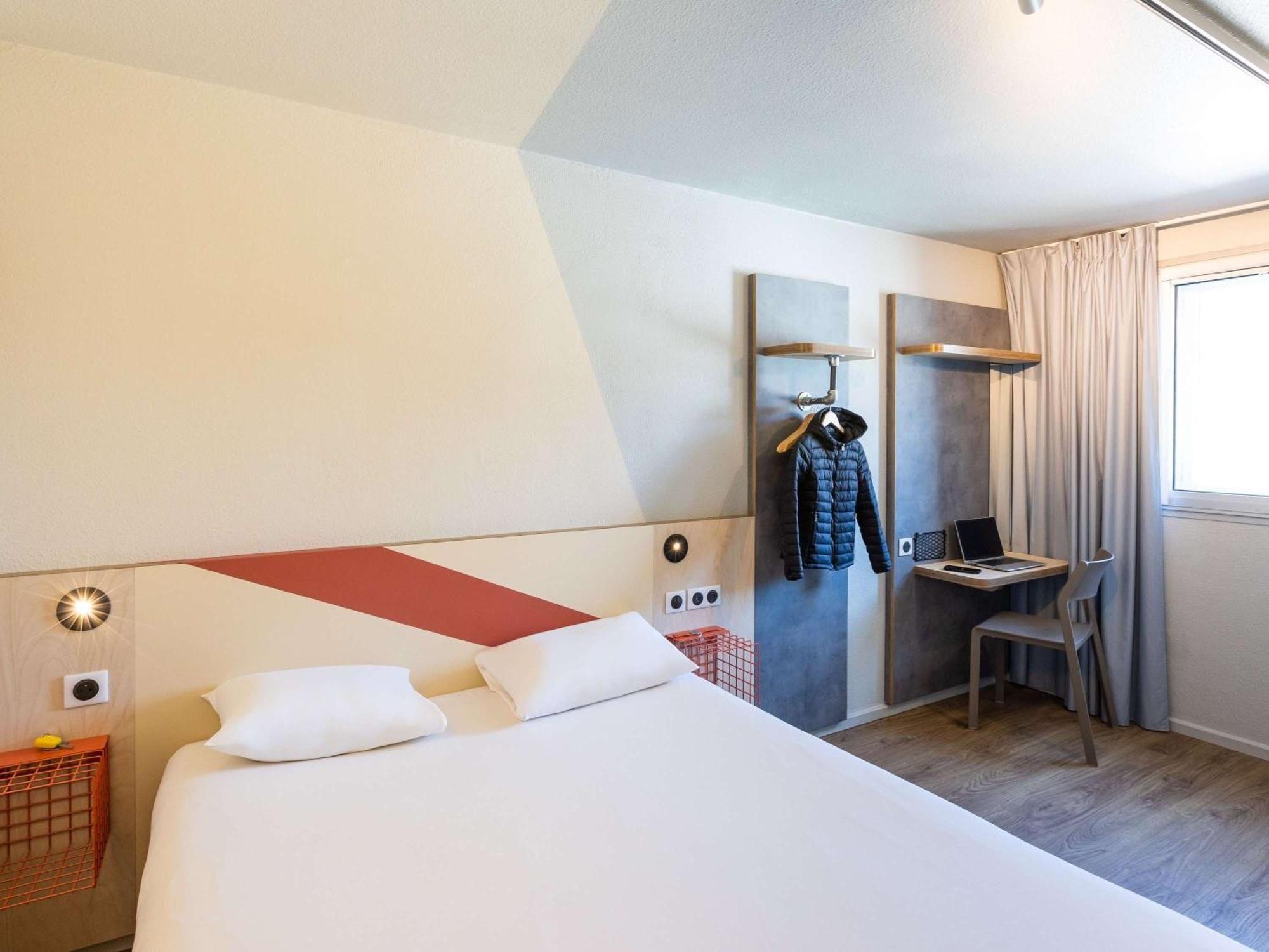 Ibis Budget Angouleme Centre Bagian luar foto
