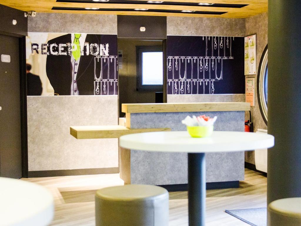 Ibis Budget Angouleme Centre Bagian luar foto